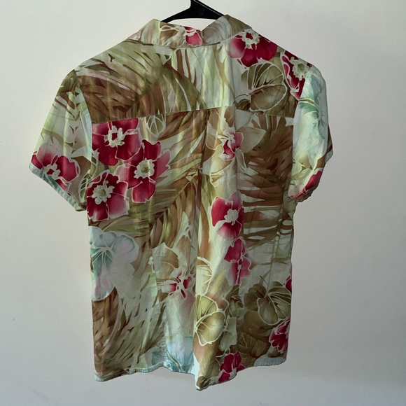 ⭐️Hawaiian shirt - Picture 3 of 4